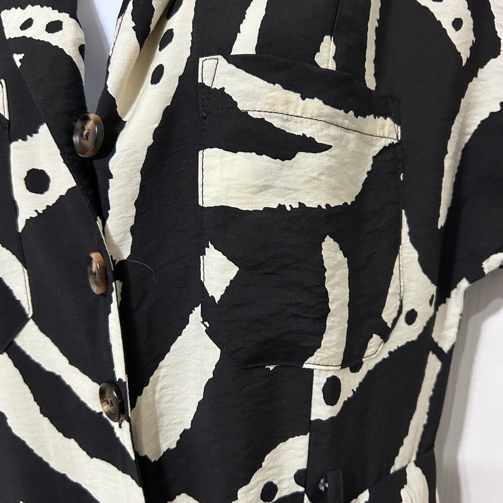 Bohme Black & Cream Abstract Button-Up Top